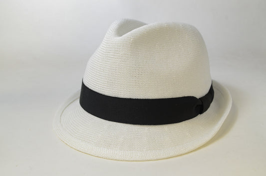 Knit Hat White 22041